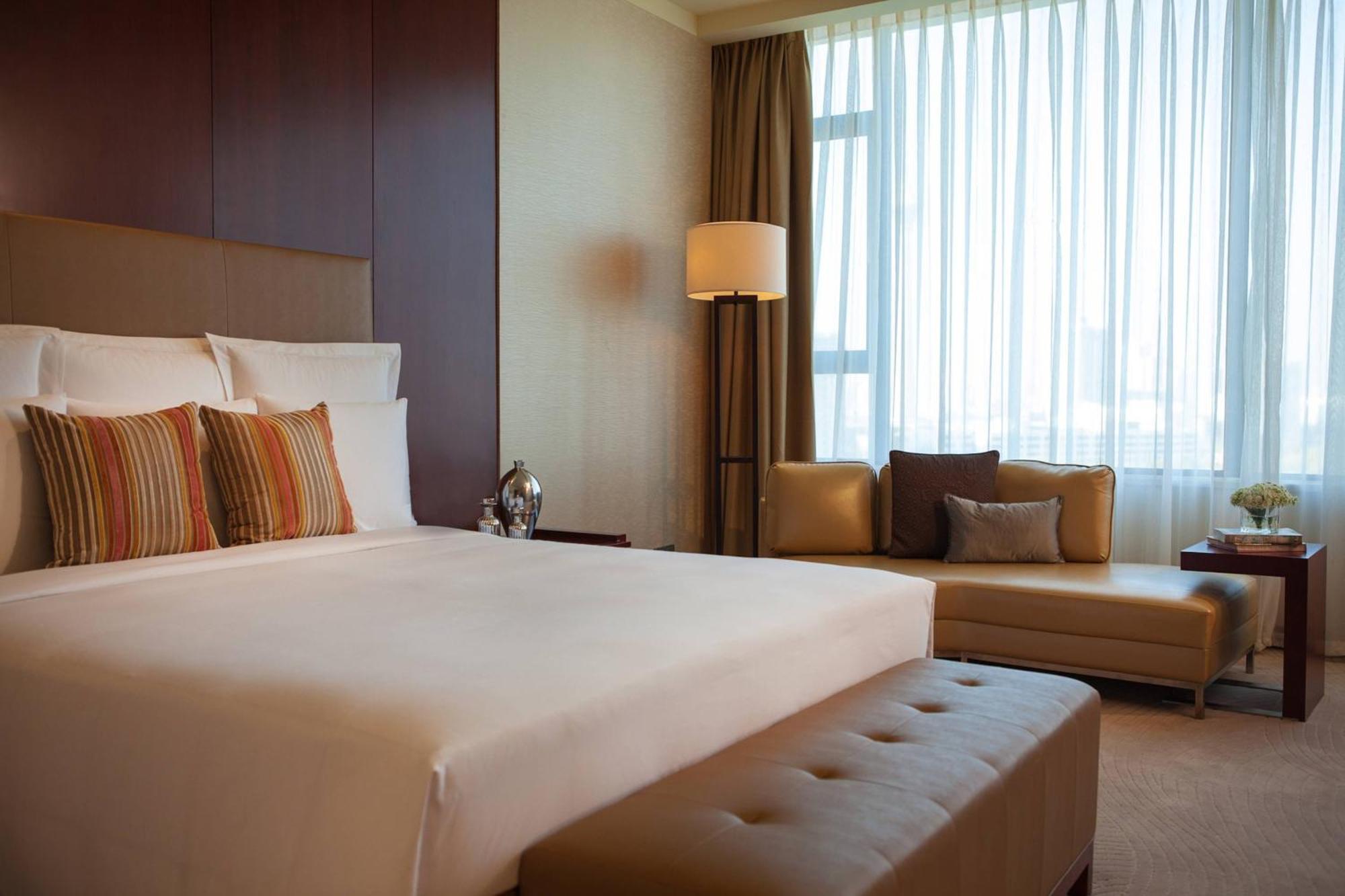 Renaissance Tianjin Lakeview Hotel Exterior foto