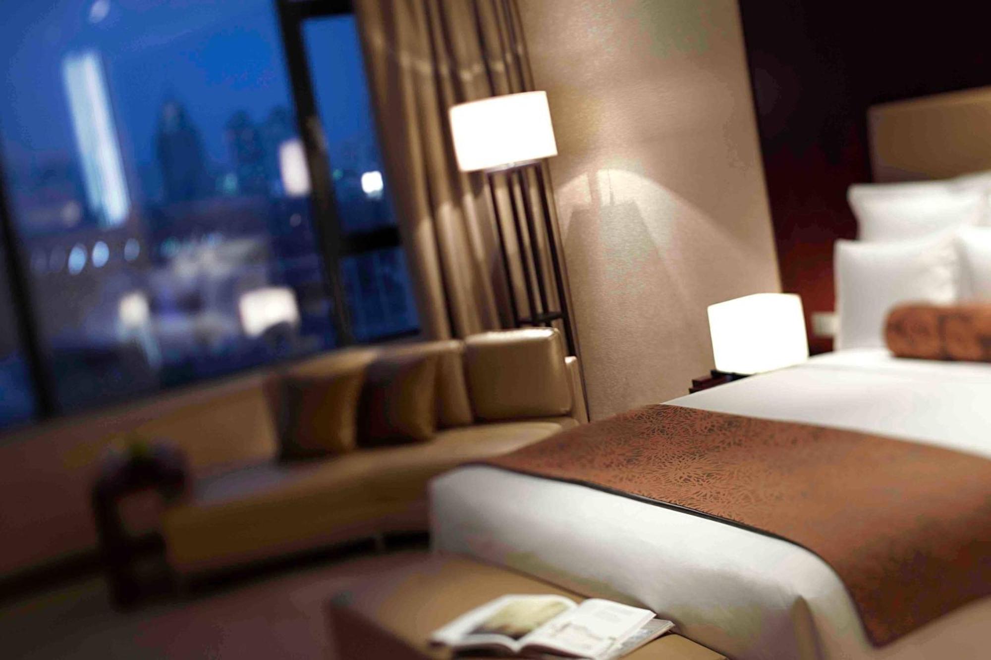 Renaissance Tianjin Lakeview Hotel Exterior foto